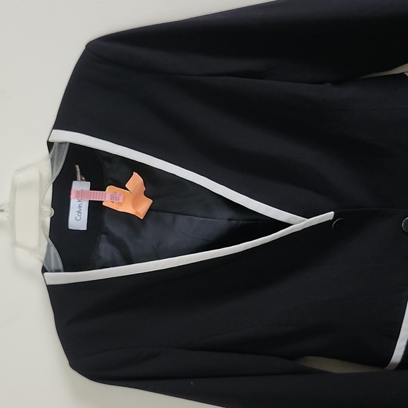 Calvin Klein black and white two button, career blazer, collarless, stretch. - Picture 2 of 10